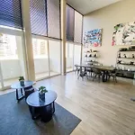 Departamento Central Y Moderno 600 Mbps Cowork Barbacue