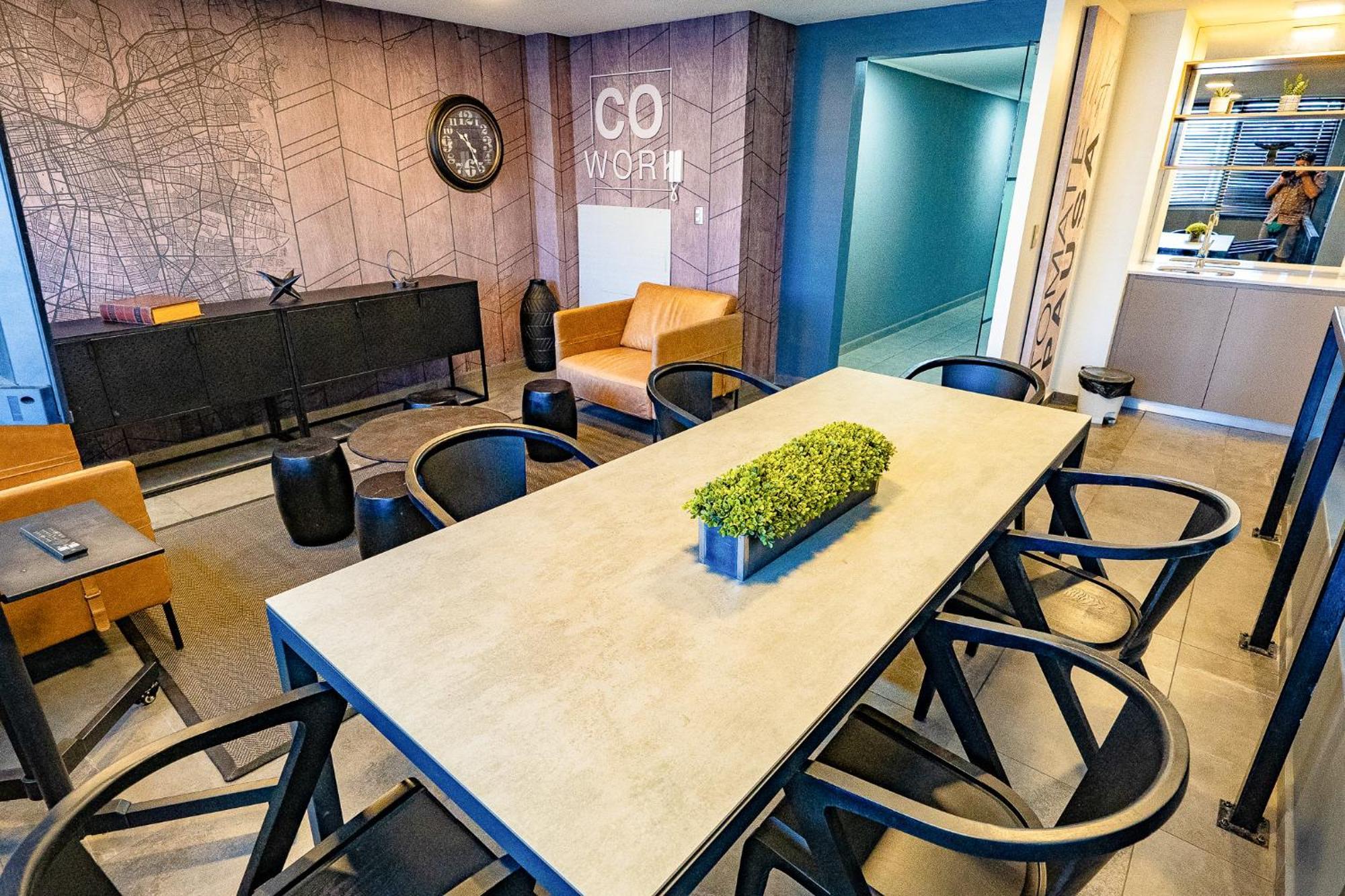 Departamento Y Moderno 600 Mbps Cowork Barbacue